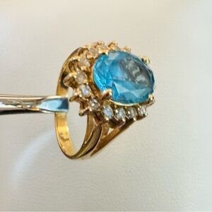 14K Yellow Gold Blue Topaz and Diamond Halo Solitaire Ring size 6